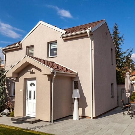 Dc Executive Homes Nowy Sad Zewnętrze zdjęcie