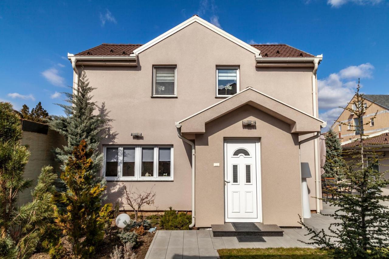 Dc Executive Homes Nowy Sad Zewnętrze zdjęcie